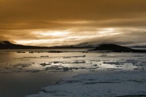 世界体操团体赛赛后复盘与科学训练研讨会召开，世界体操团体排名